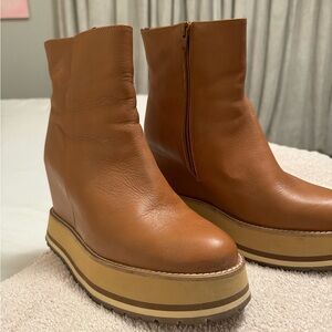 Paloma Barcelo Platform Boots